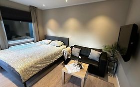 Mysig Studio Laegenhet I Villa
